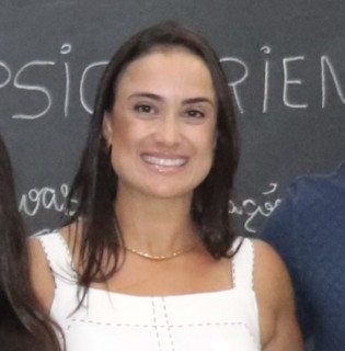 Dra. Cássia Cristiane Rodrigues